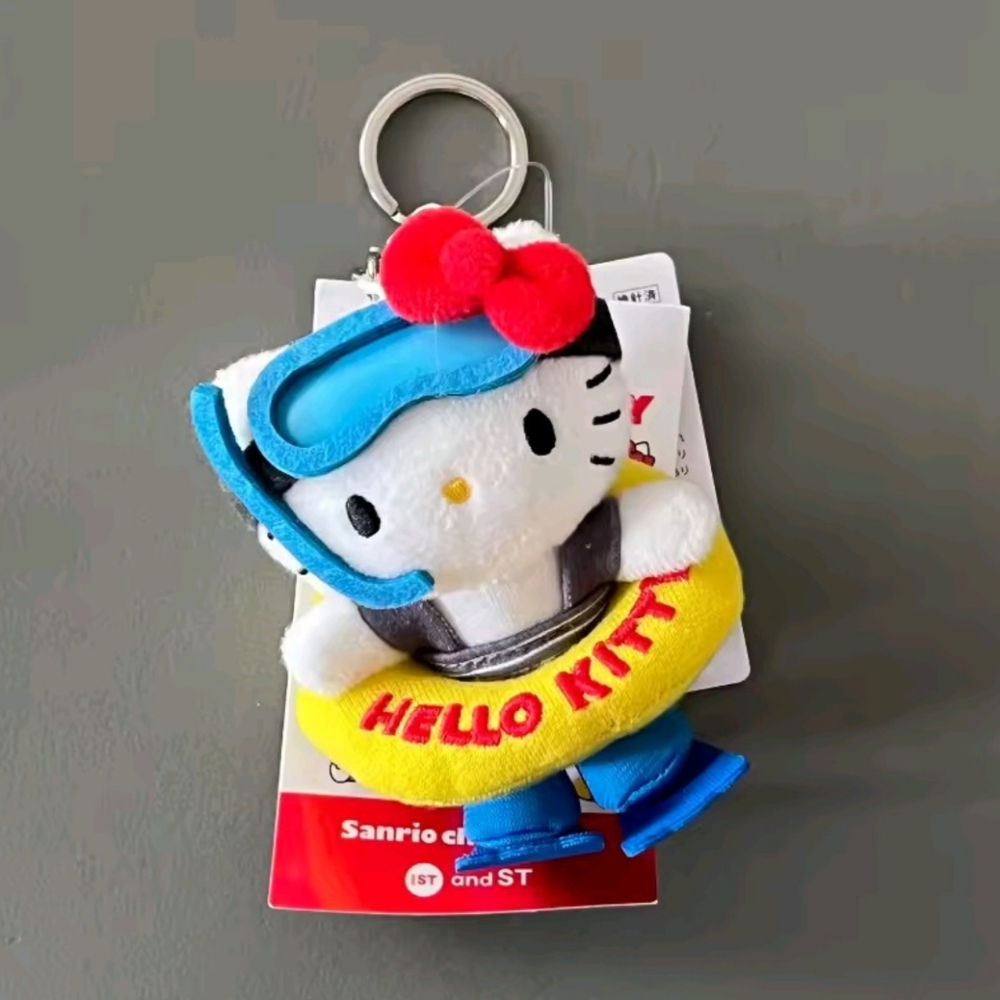 EXCLUSIVE - Hello Kitty Officially Licensed "Snorkeling Kitty" Purse Pal Plushie - Picture 3 of 8